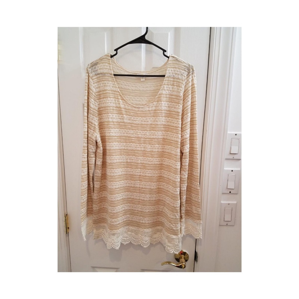 Cute and comfortable long sleeve top